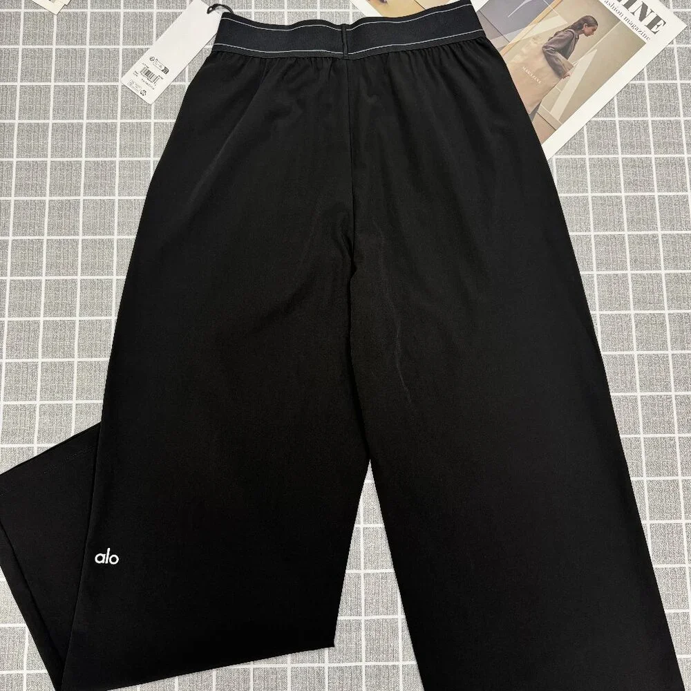 ALO Yoga Women's Black Straight Leg Pants (Regular Size)❣❣ - Picture 4 of 10